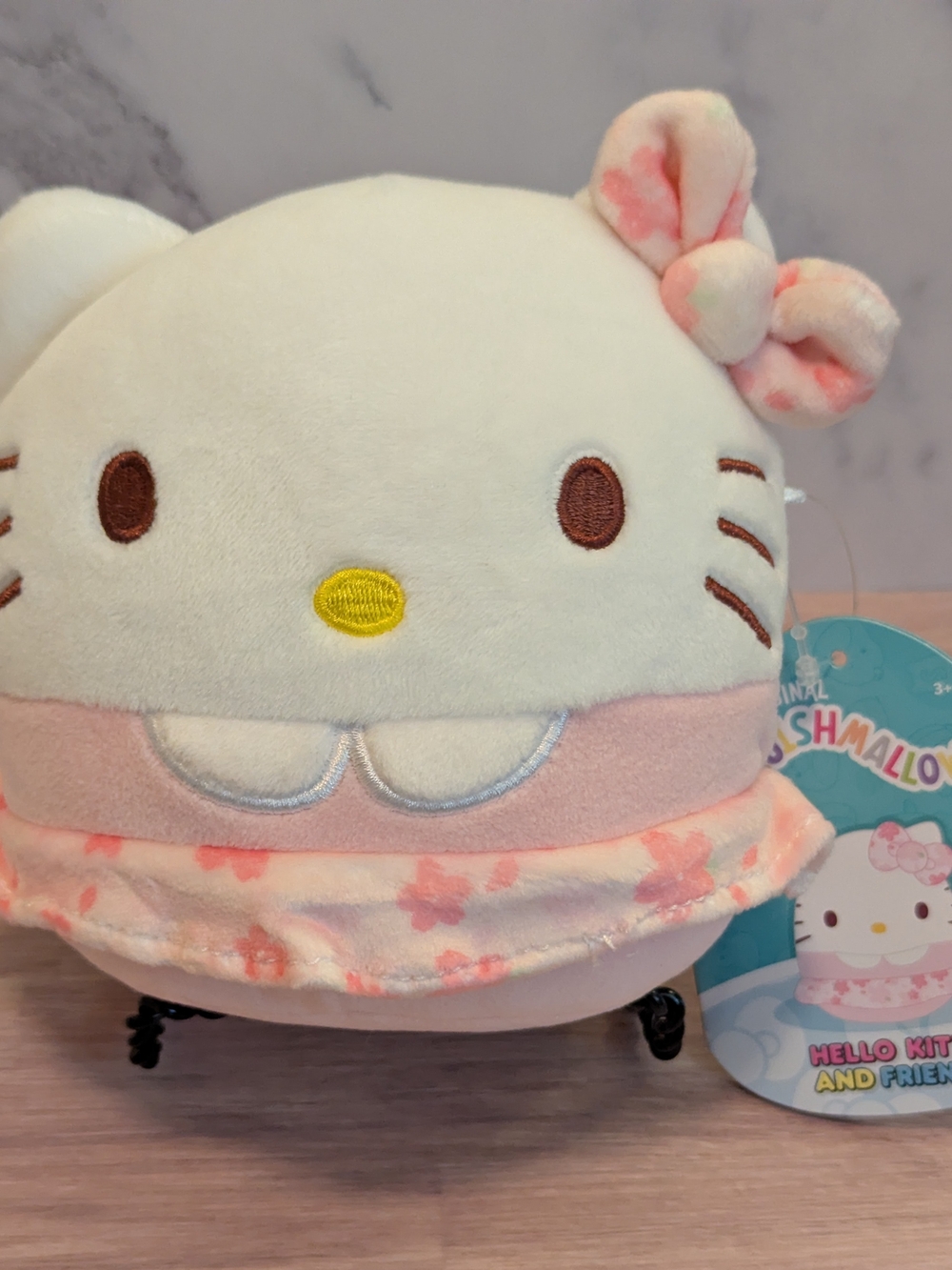 Sanrio Hello Kitty Sakura Squishmallow